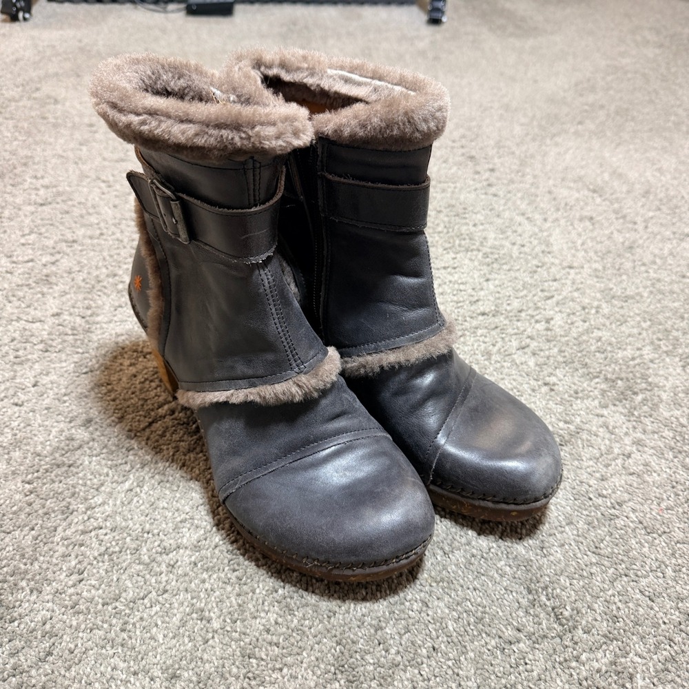 Art Company Women Dark Grey Leather Faux Fur Trim Wood Heel Ankle Boots 348 40